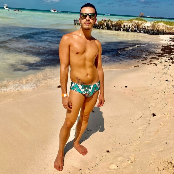 Meet your Posher, Raymond - Picture 3 of 8